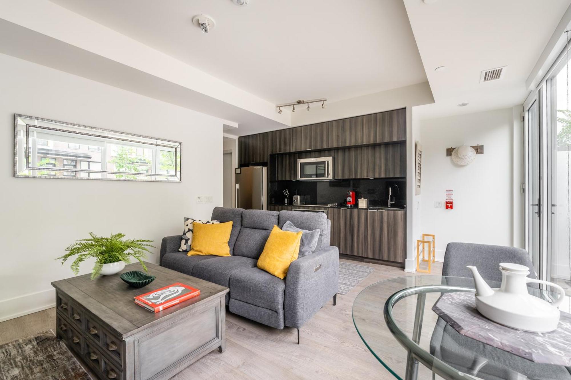 Spacious Corner Apartment Downtown Toronto Ngoại thất bức ảnh