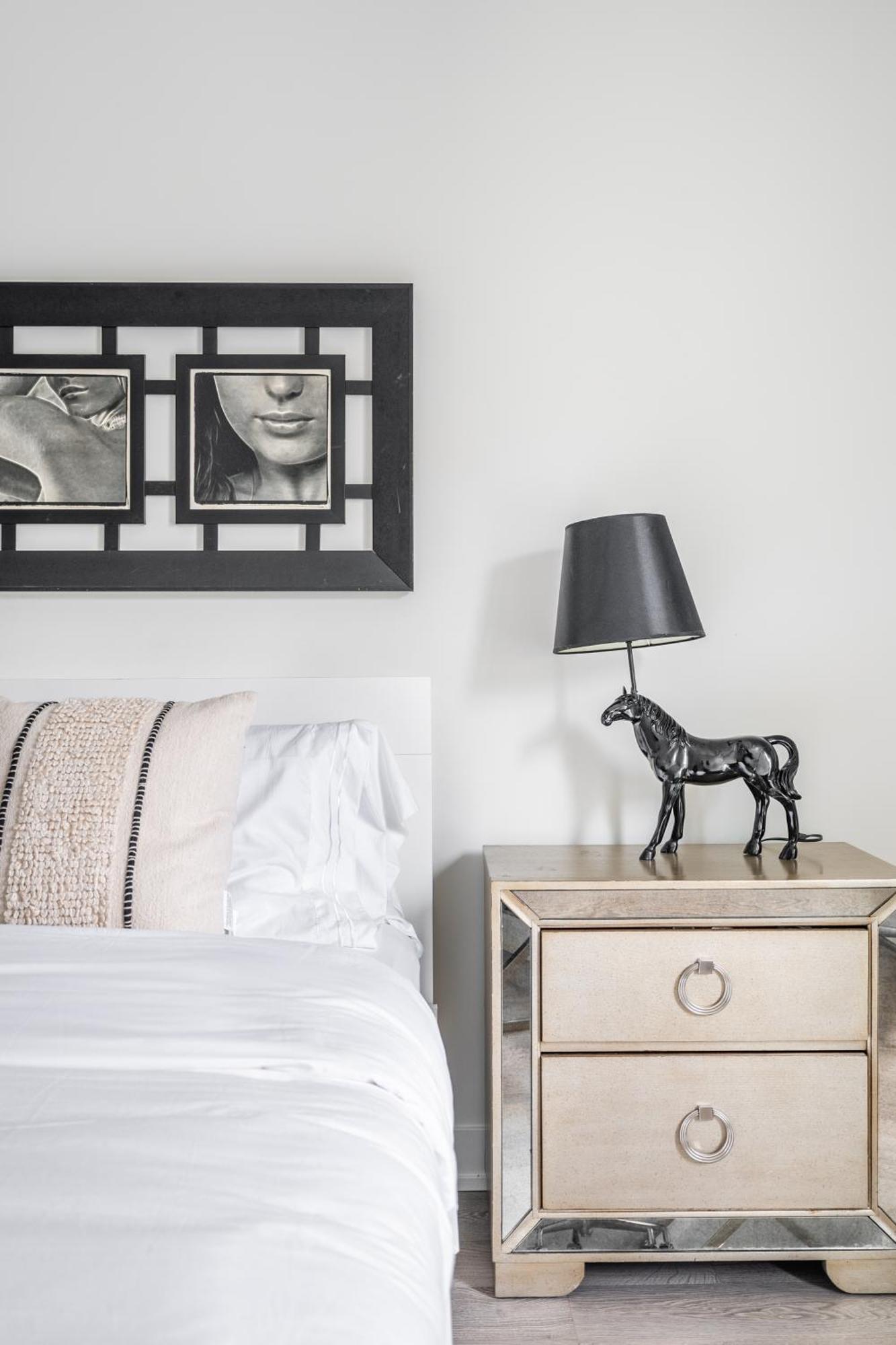 Spacious Corner Apartment Downtown Toronto Ngoại thất bức ảnh