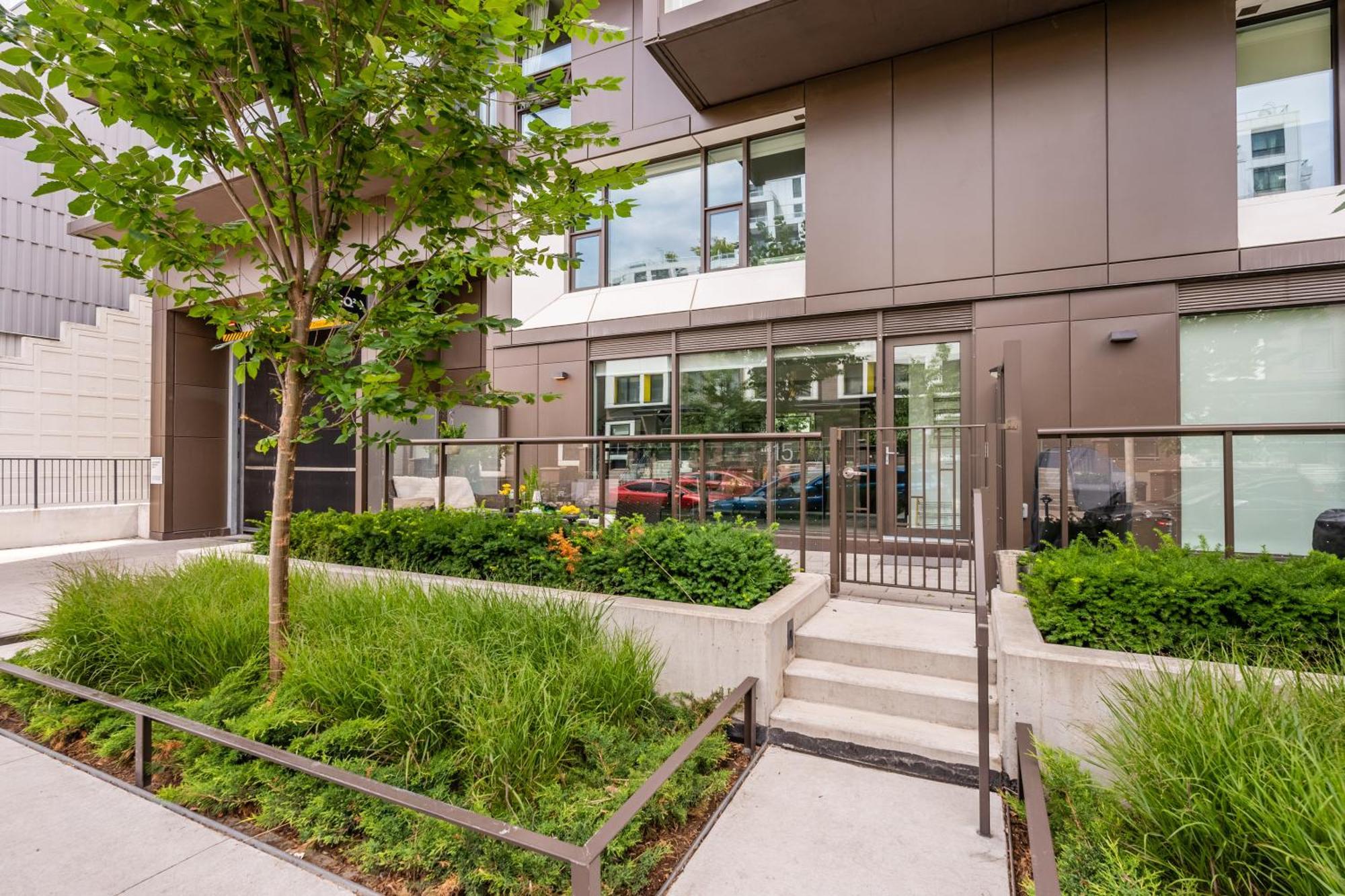 Spacious Corner Apartment Downtown Toronto Ngoại thất bức ảnh