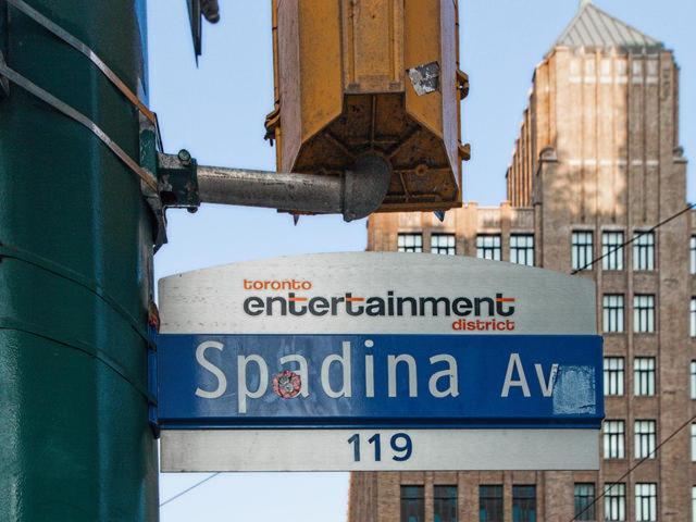 Spacious Corner Apartment Downtown Toronto Ngoại thất bức ảnh